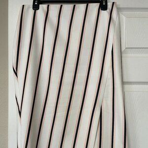 White House Black Market Women's Skirt